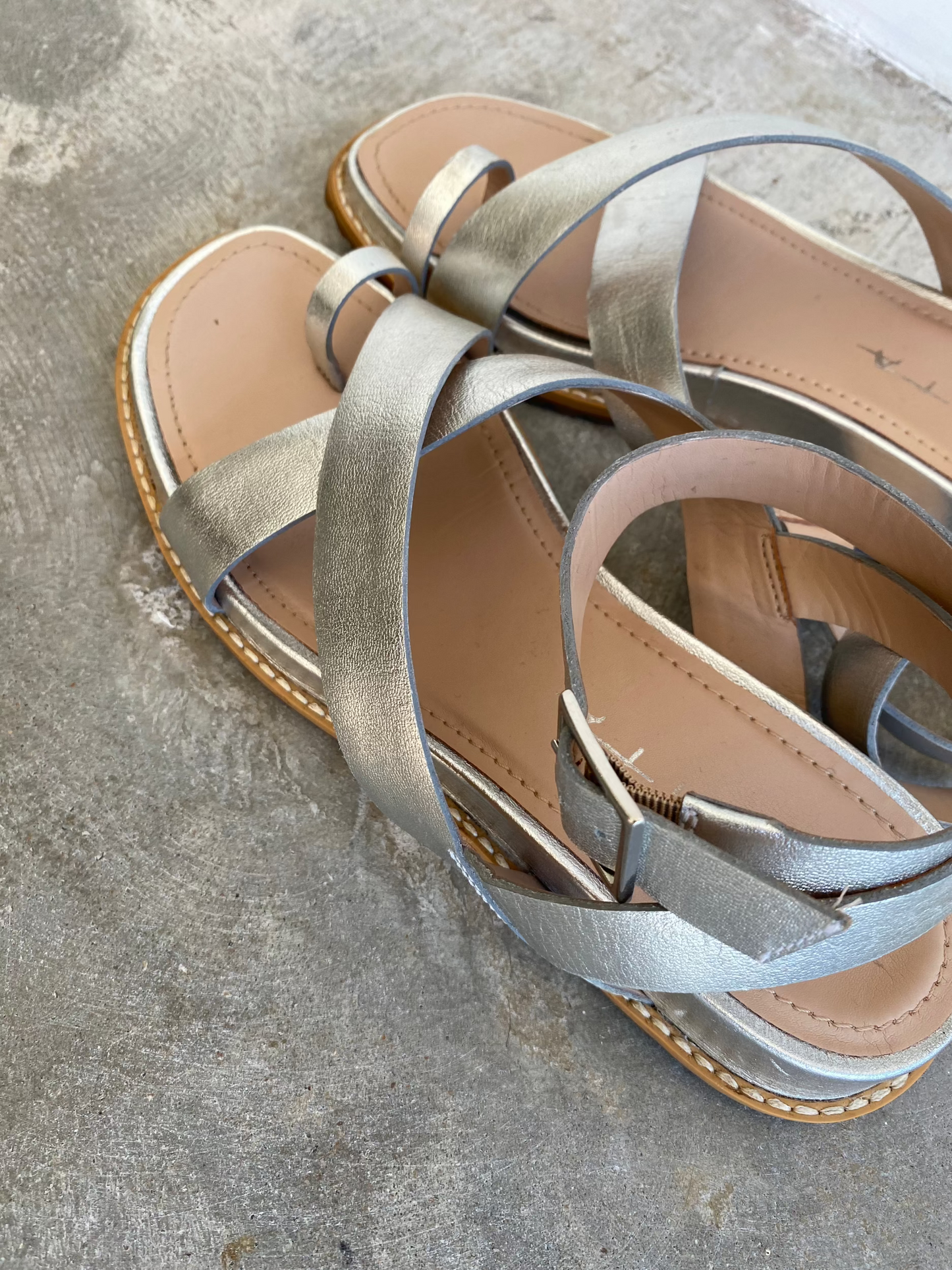 SPORTSANDAL COURO PRATA TABITA - 37