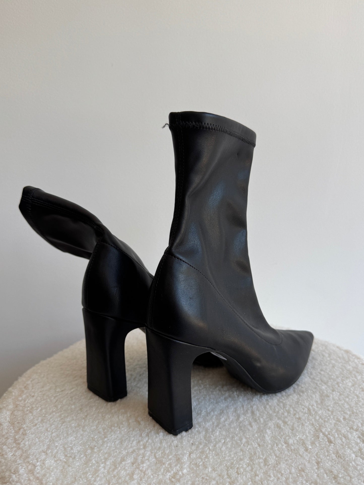 ANKLE BOOT PRETO - 35