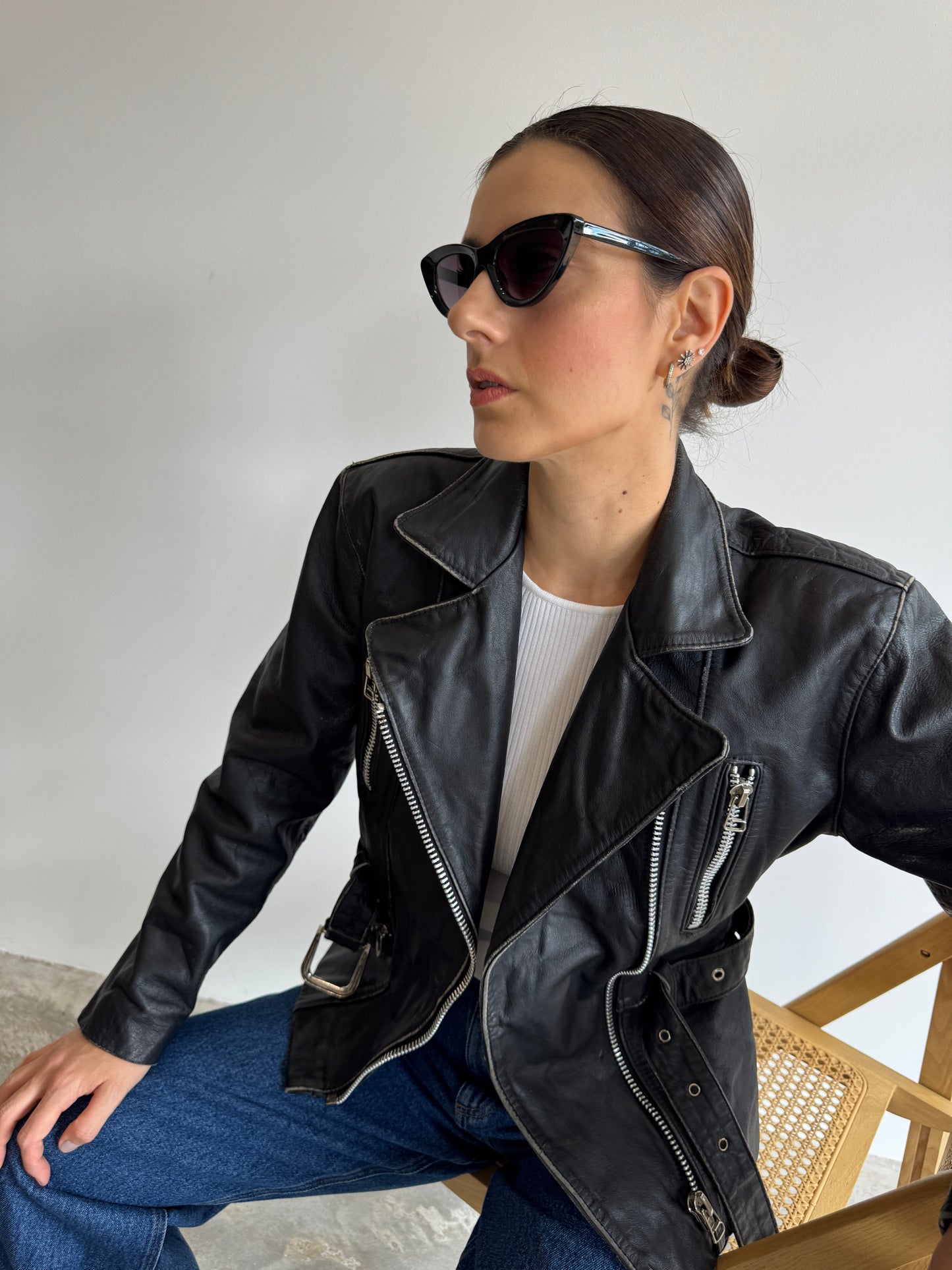 JAQUETA BIKER COURO PRETA - P