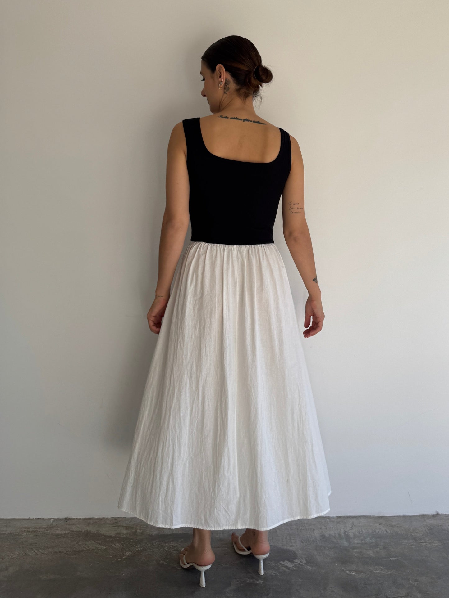VESTIDO GODÊ PRETO E BRANCO - P
