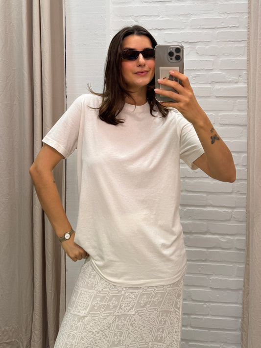 CAMISETA BÁSICA CREME - P