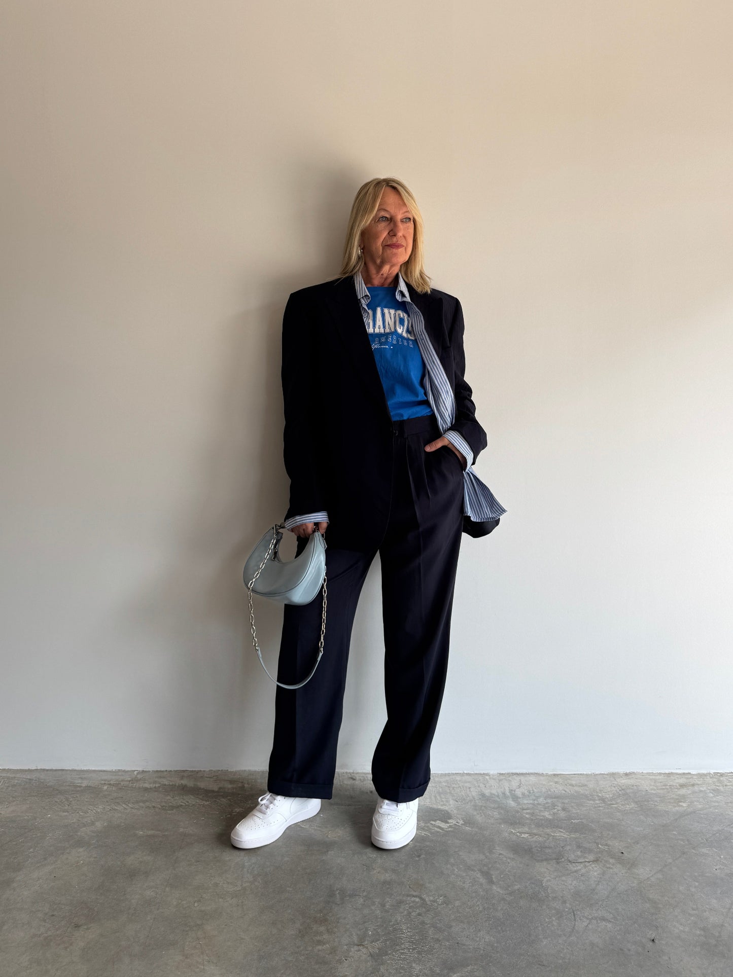 BLAZER MARINHO COM TEXTURA - 48