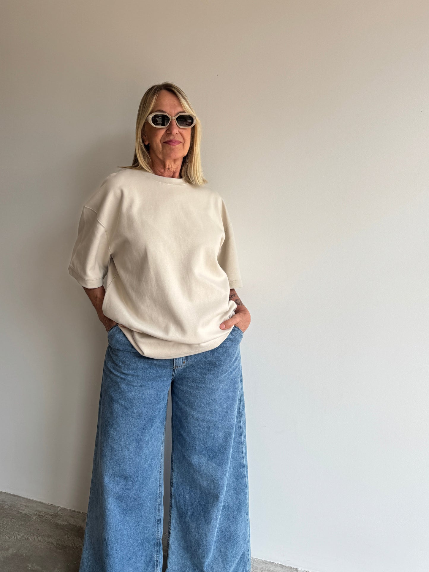 JEANS SUPER WIDE LEG - 42