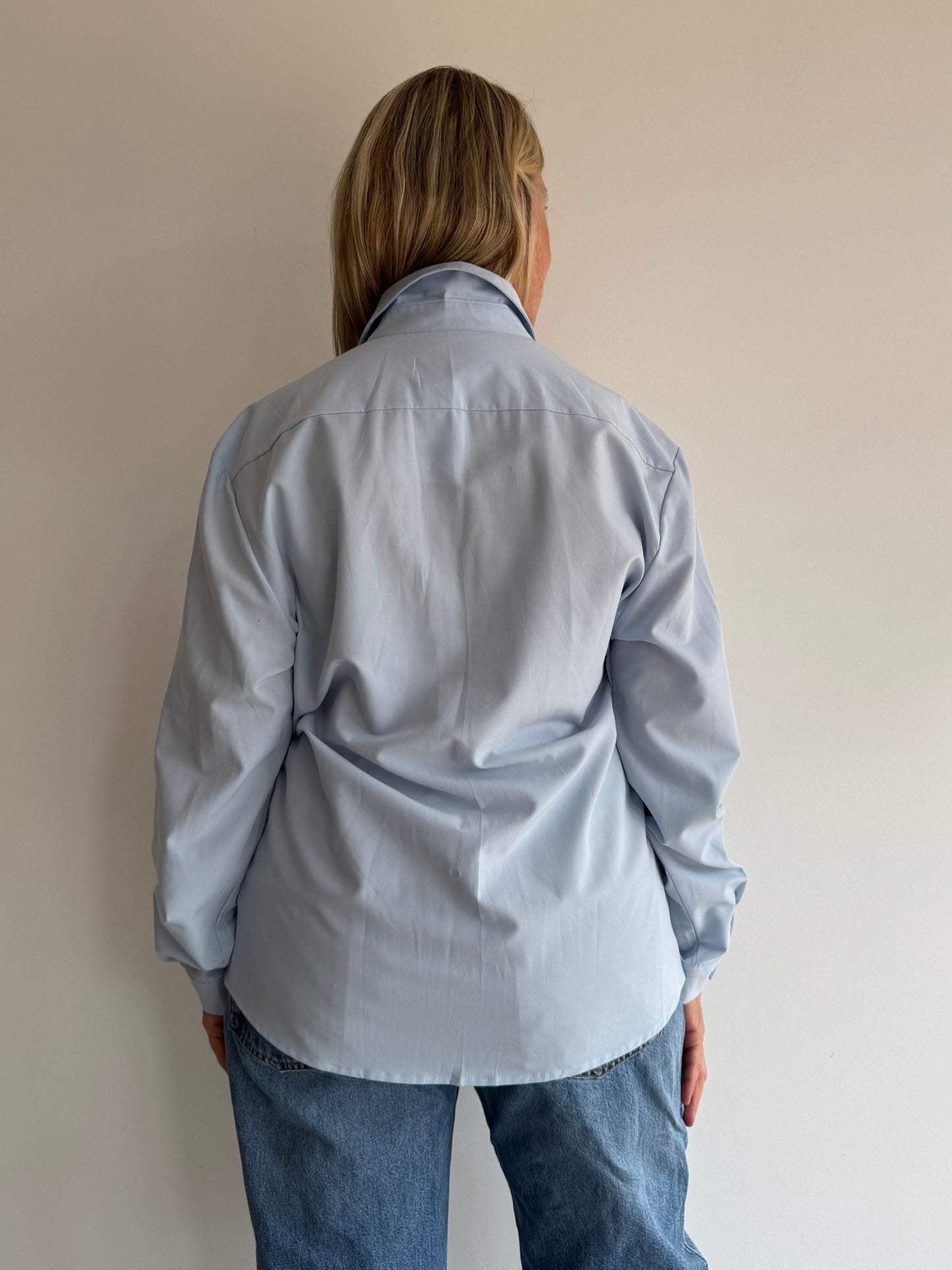 CAMISA AZUL CLARO - M