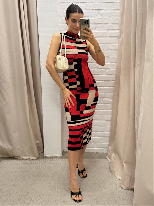 VESTIDO TRICOT ESTAMPADO FIT - P