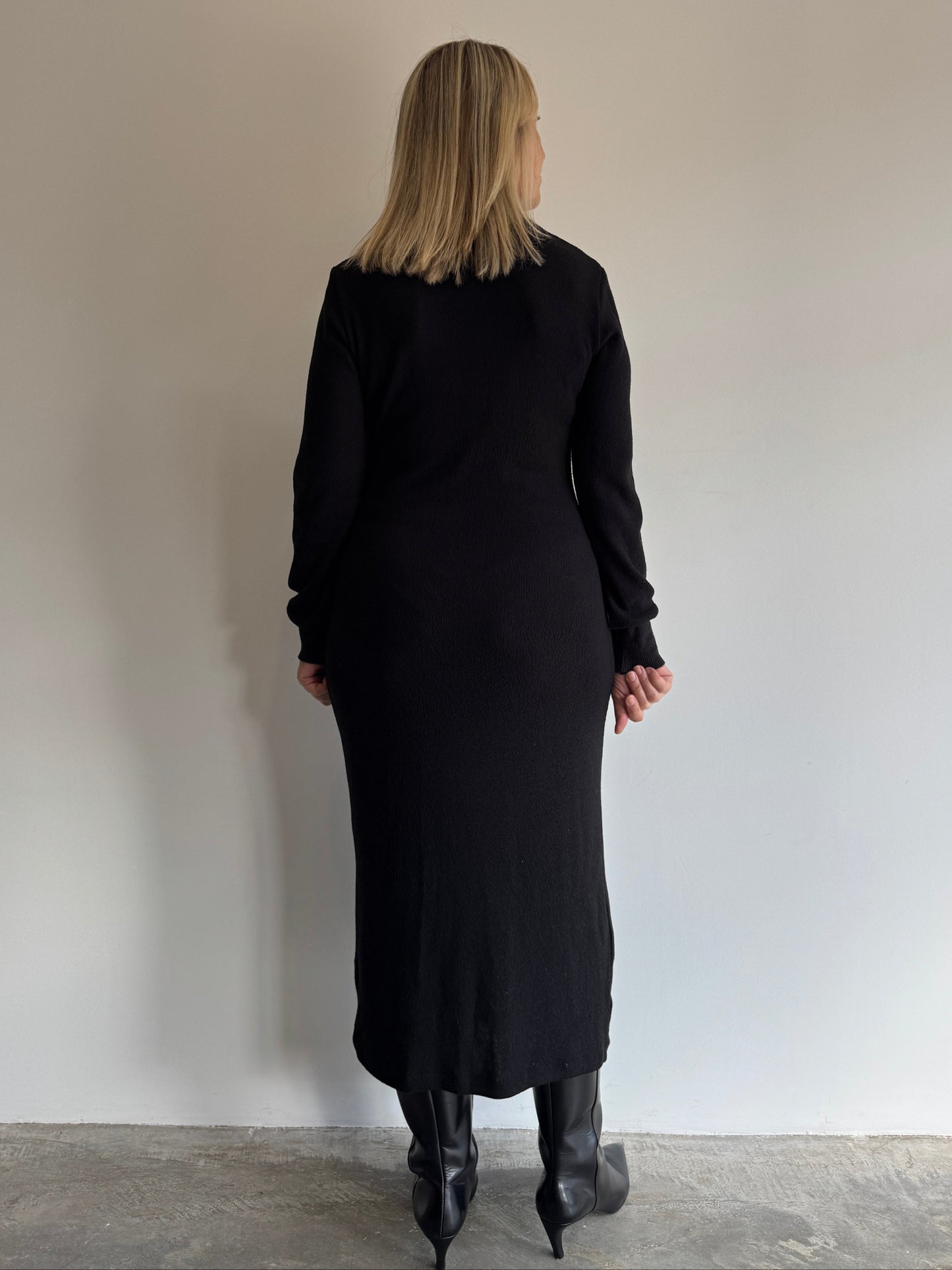 VESTIDO TRICOT PRETO ZARA - G