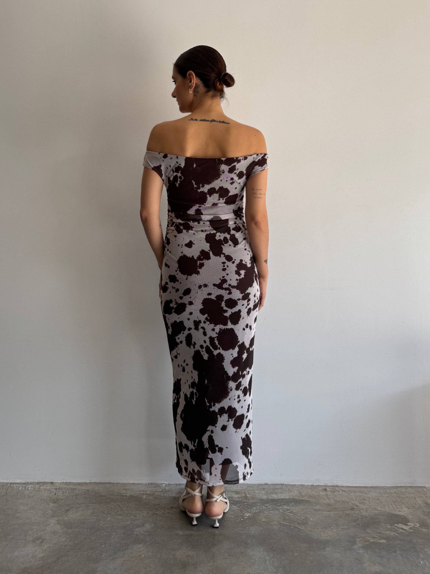 VESTIDO TULE ESTAMPA VACA - P