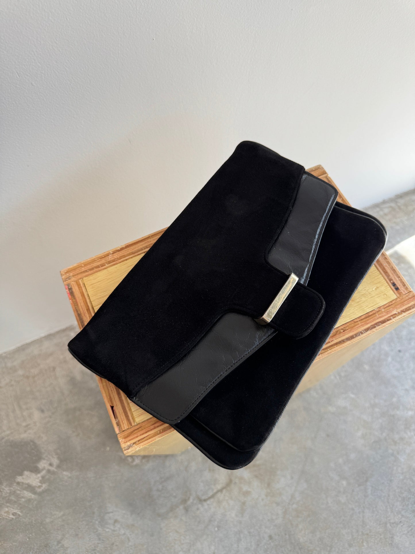 CLUTCH CAMURÇA PRETA