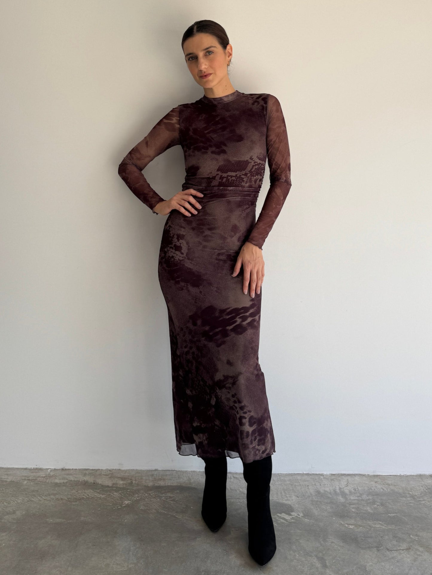 VESTIDO TULE MARROM ANIMAL PRINT - PP