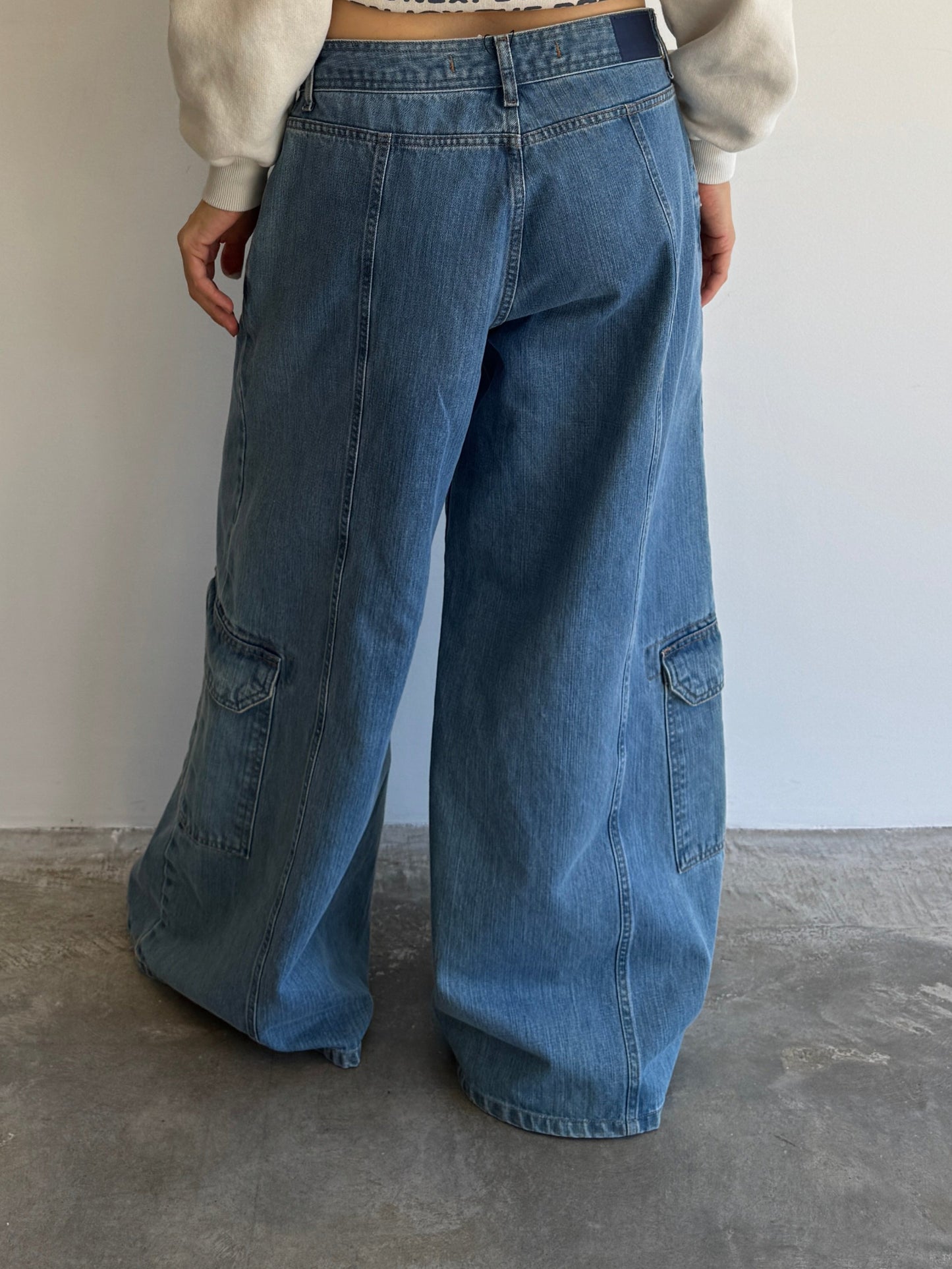 JEANS CARGO SUPER WIDE - 38