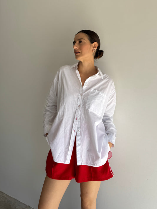 CAMISA BRANCA PESPONTOS PINK - M