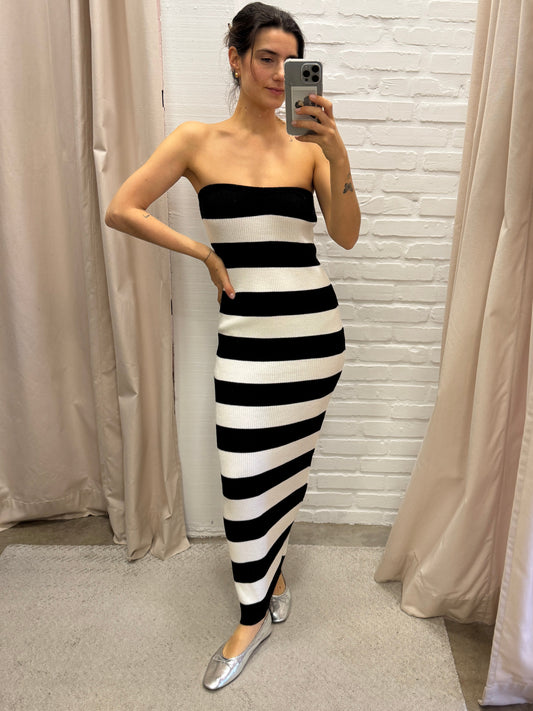 VESTIDO TRICOT P&B - P