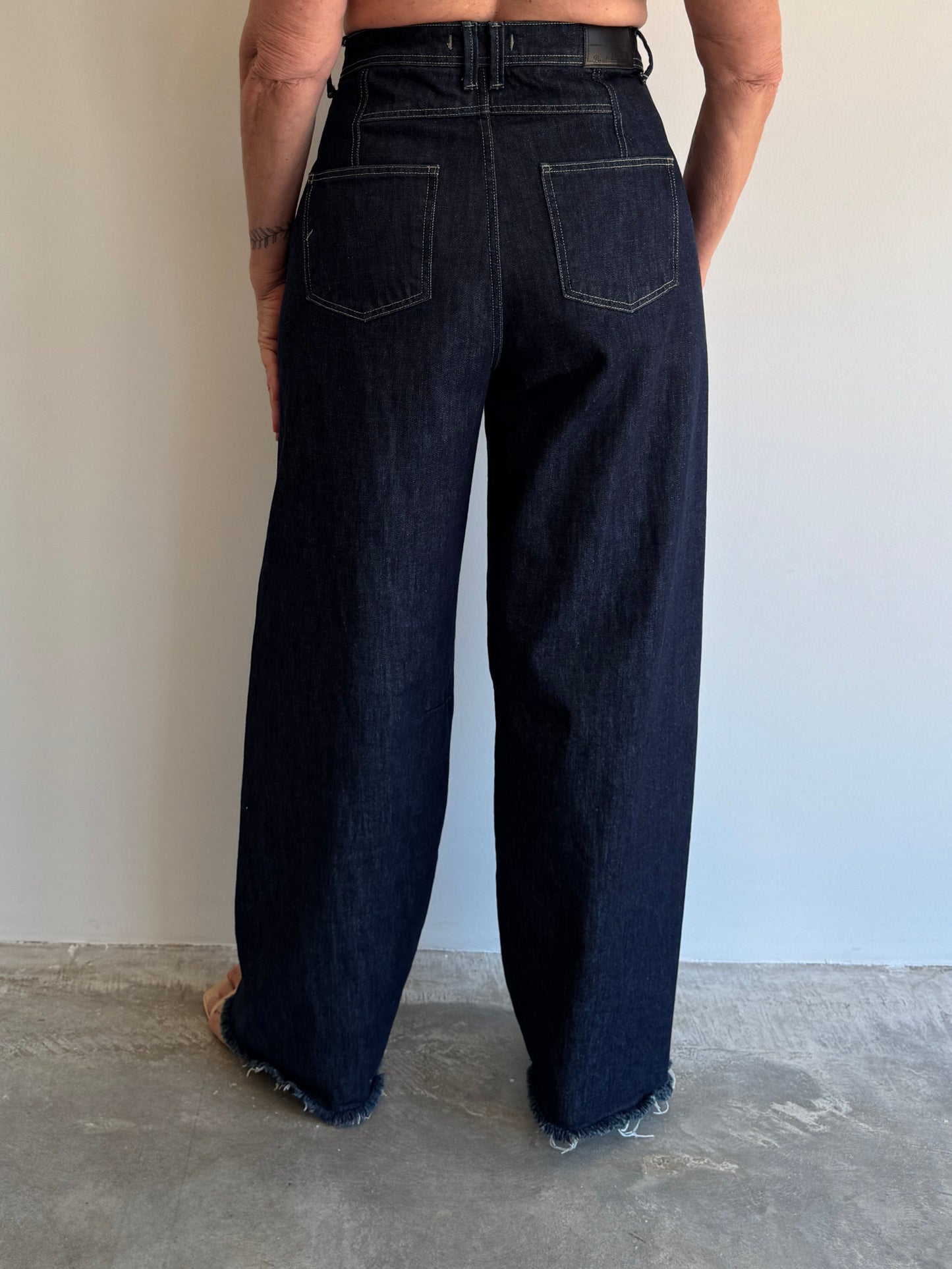 CALÇA BALLOON JEANS ESCURO - 40