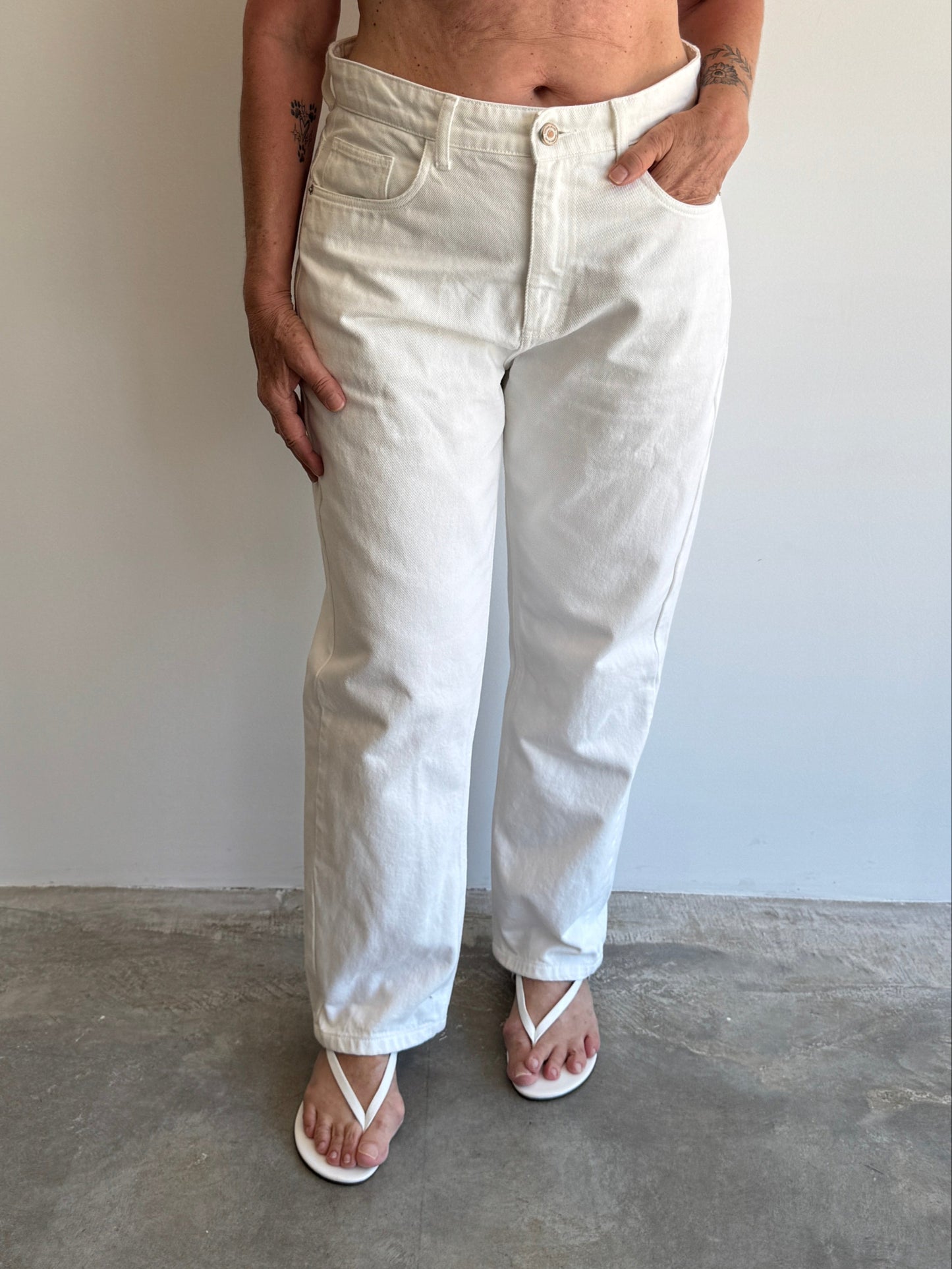 CALÇA MOM BRANCA - 42