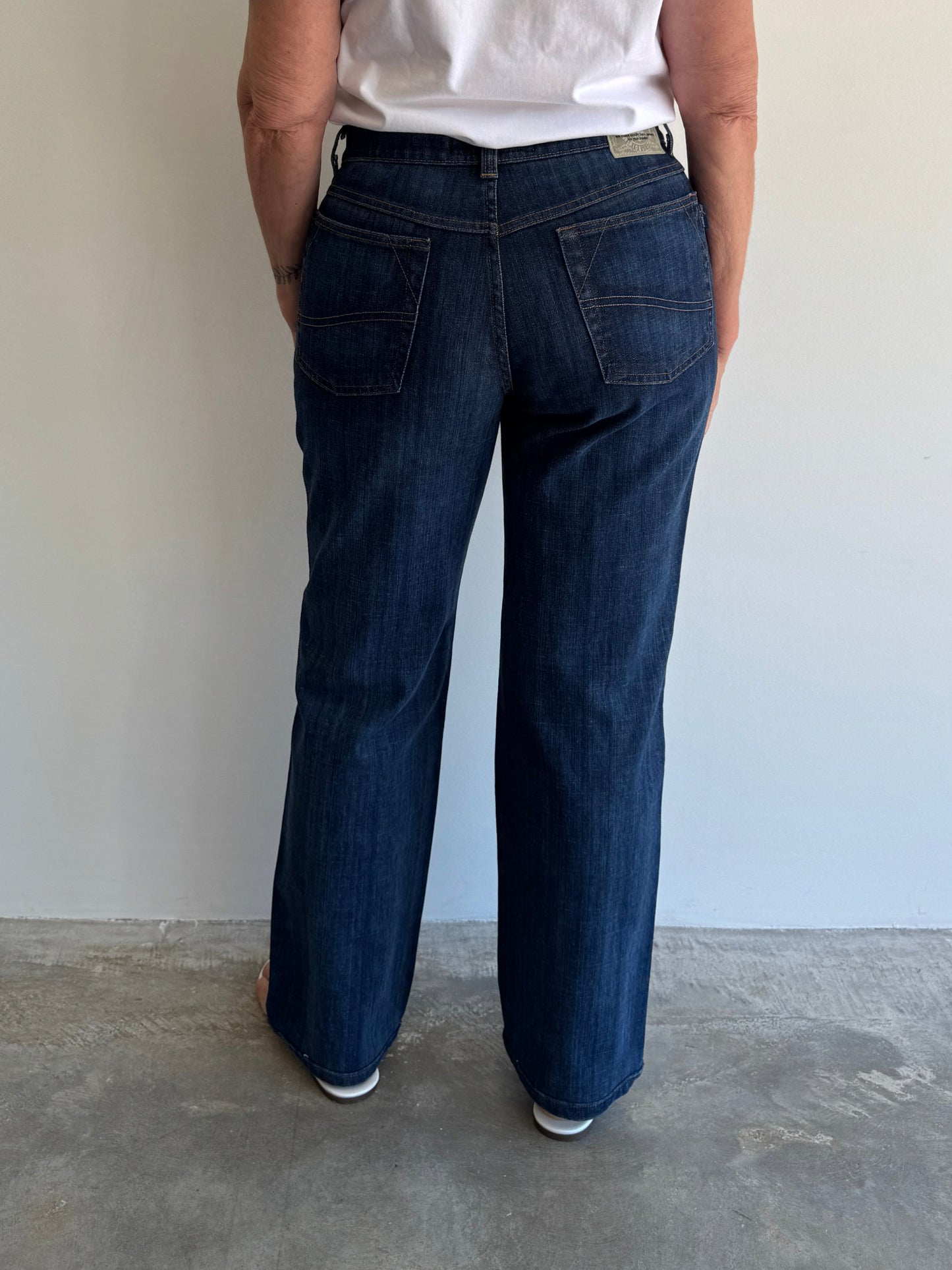 CALÇA JEANS ESCURO - 44